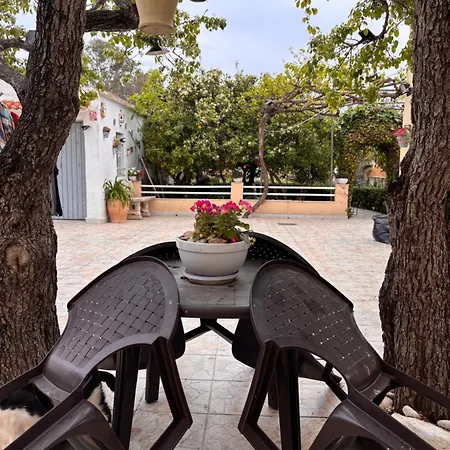 Casa Rustica Y Luminosa